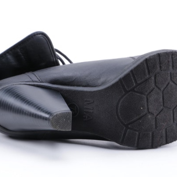 MIA Bellingham black faux leather high heel boots - Picture 7 of 7